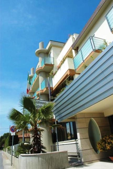 Hotel Capitol San Mauro Mare Ngoại thất bức ảnh