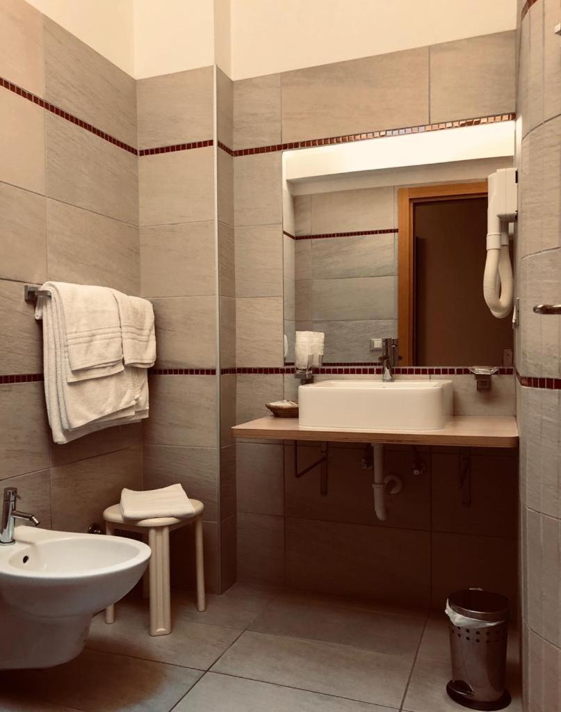 Hotel Capitol San Mauro Mare Ngoại thất bức ảnh